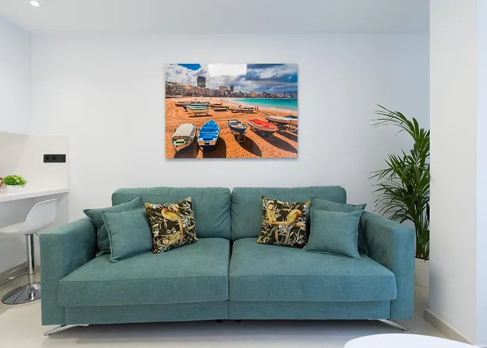 Camden By Canariasgetaway